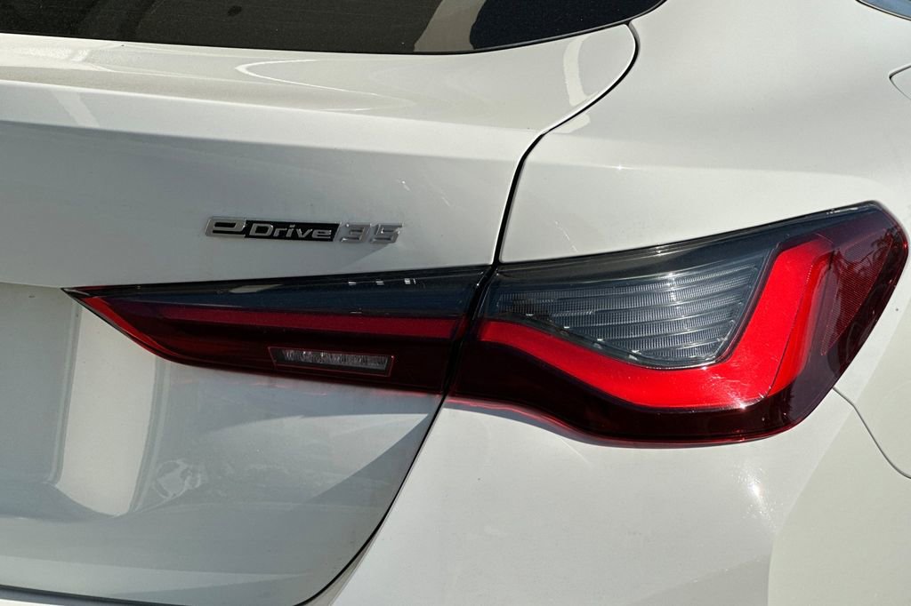 Used 2023 BMW i4 eDrive35 w/ Premium Package image 33