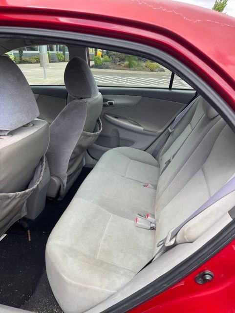 Used 2010 Toyota Corolla LE FWD image 10