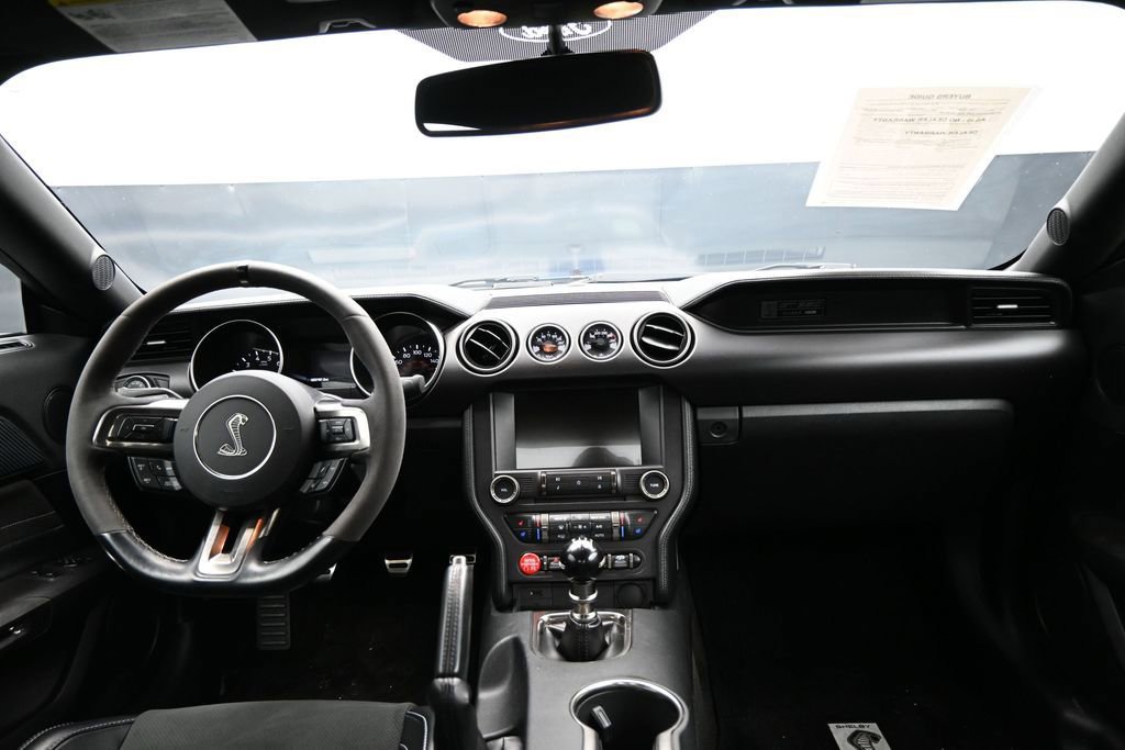 Used 2017 Ford Mustang Shelby GT350 RWD image 12