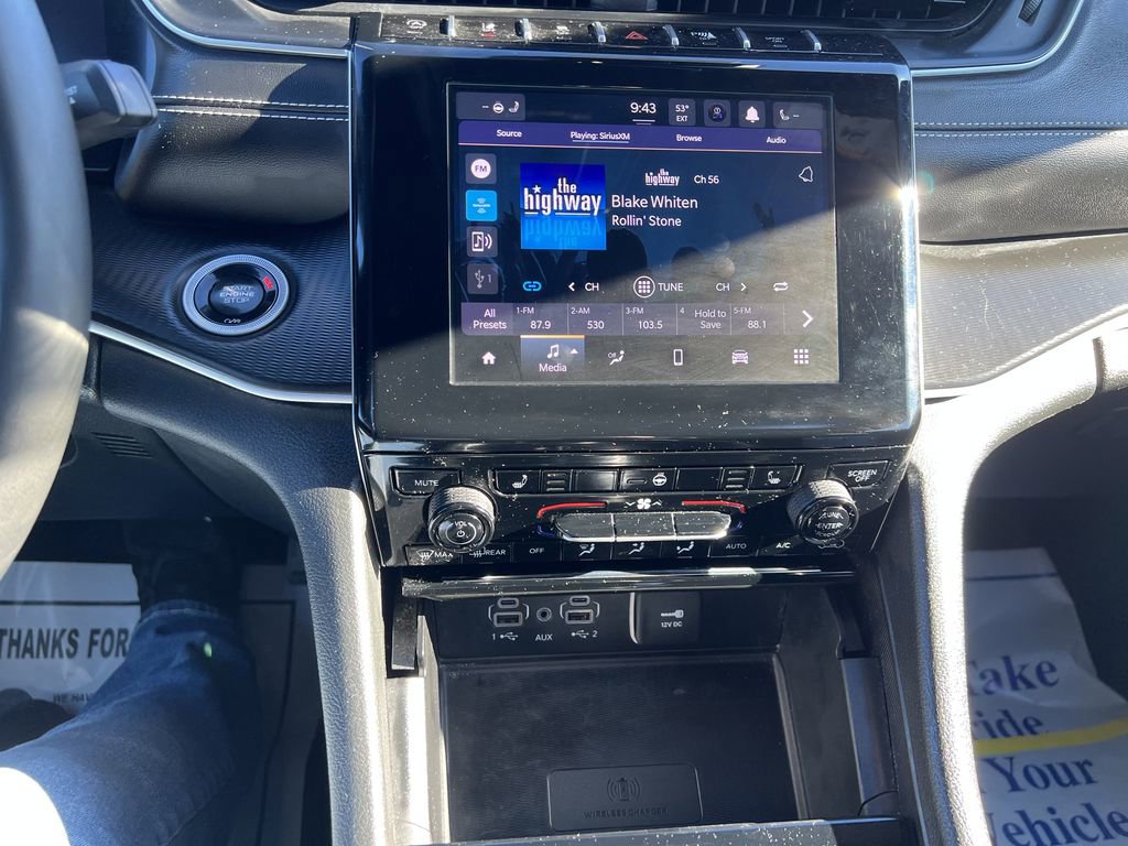 Certified 2024 Jeep Grand Cherokee L Laredo AWD/4WD image 11