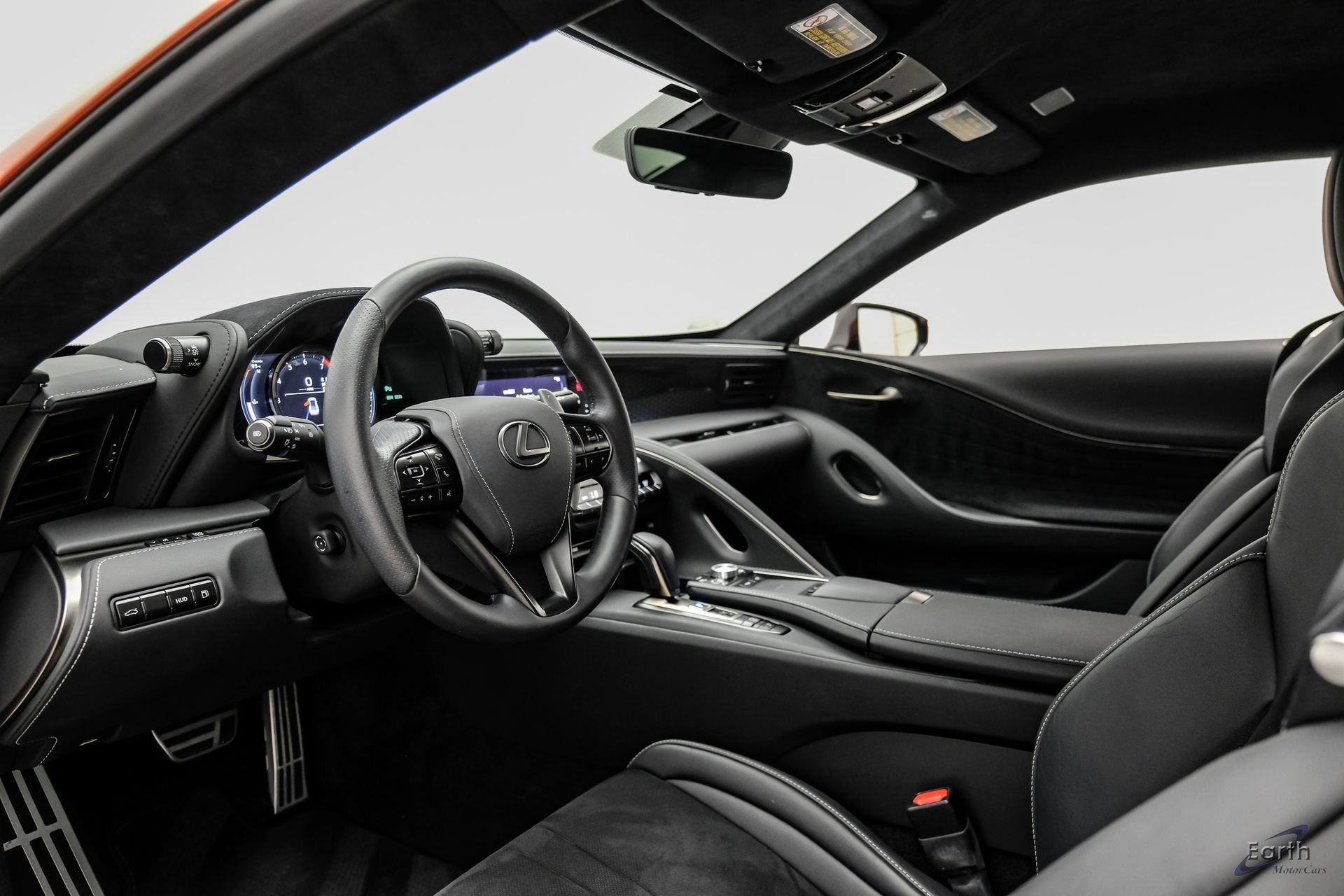 Used 2021 Lexus LC 500 Coupe w/ Performance Package RWD image 33