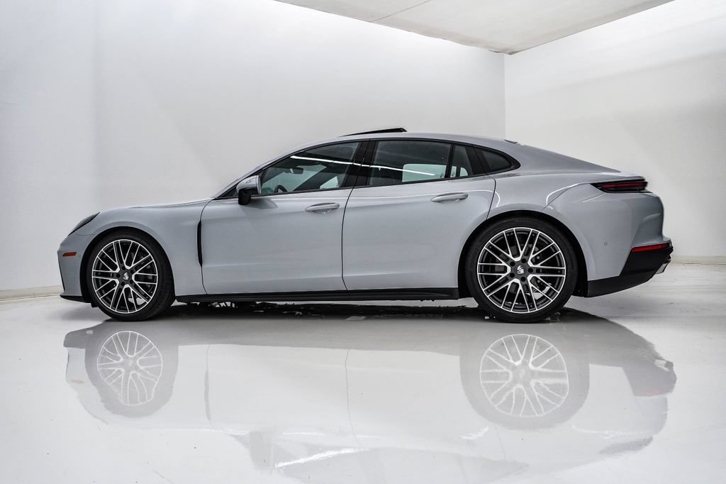 New 2026 Porsche Panamera 4 AWD/4WD image 2