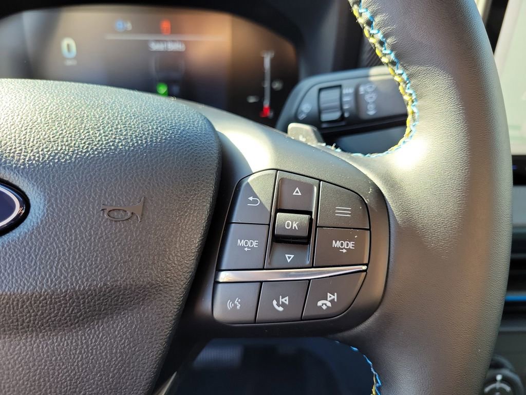 New 2026 Ford Maverick Lobo image 20