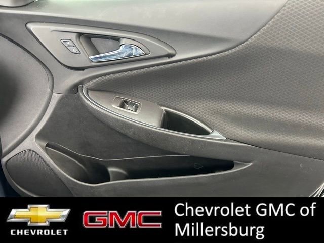 Used 2017 Chevrolet Malibu LT w/ Driver Confidence Package image 24