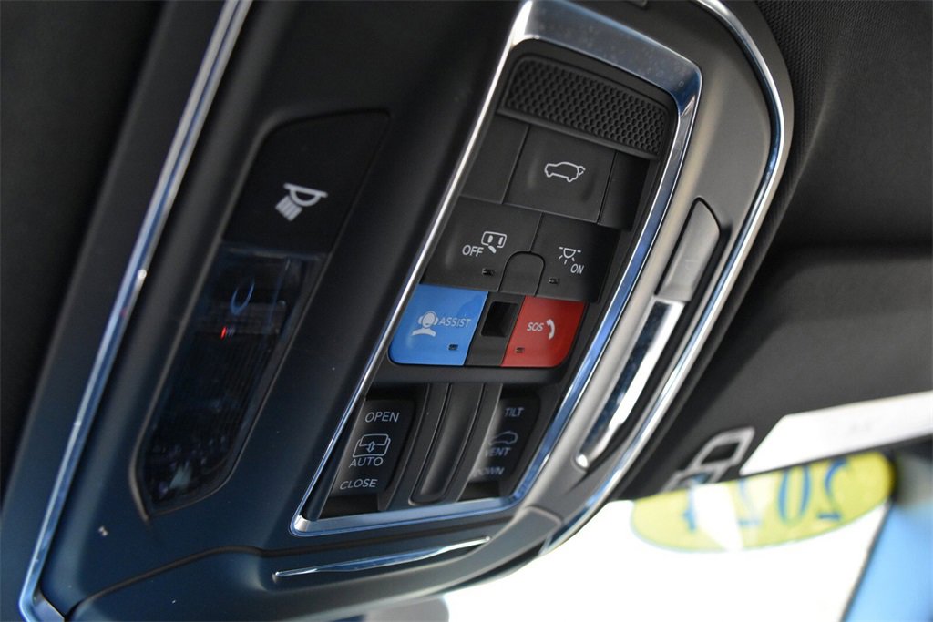 Used 2024 Jeep Grand Cherokee Altitude image 26