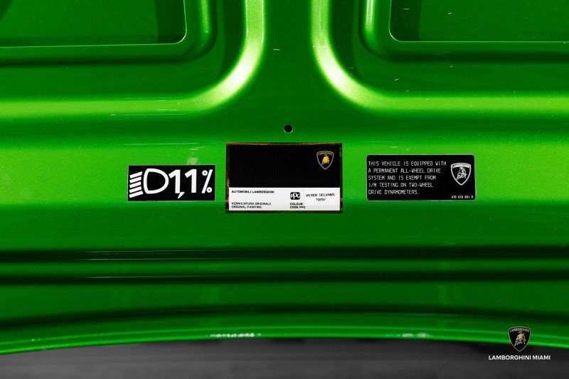 Used 2024 Lamborghini Huracan Sterrato image 8