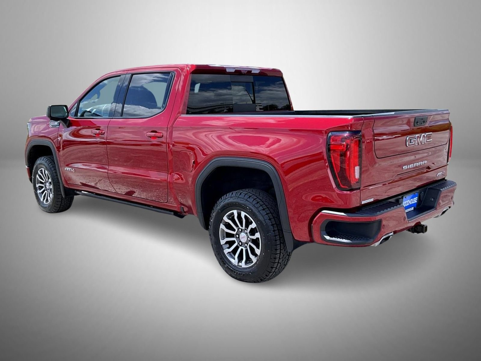 Certified 2023 GMC Sierra 1500 AT4 w/ Technology Package AWD/4WD image 7