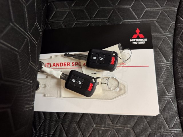 Used 2025 Mitsubishi Outlander Sport ES AWD/4WD image 23