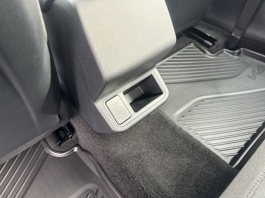 New 2026 Kia K4 FWD image 26
