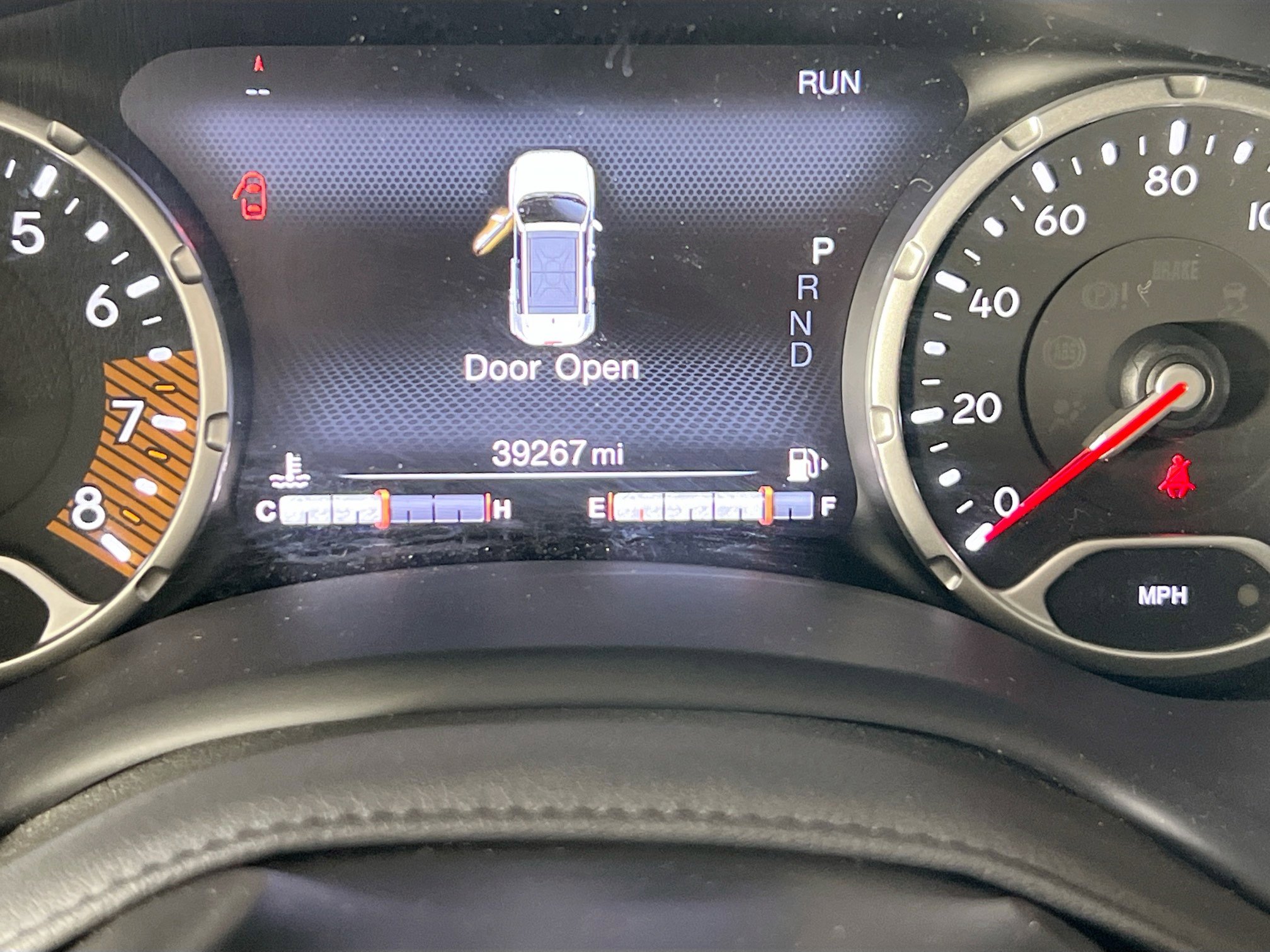 Used 2023 Jeep Renegade Latitude w/ Sun/Sound Group AWD/4WD image 12