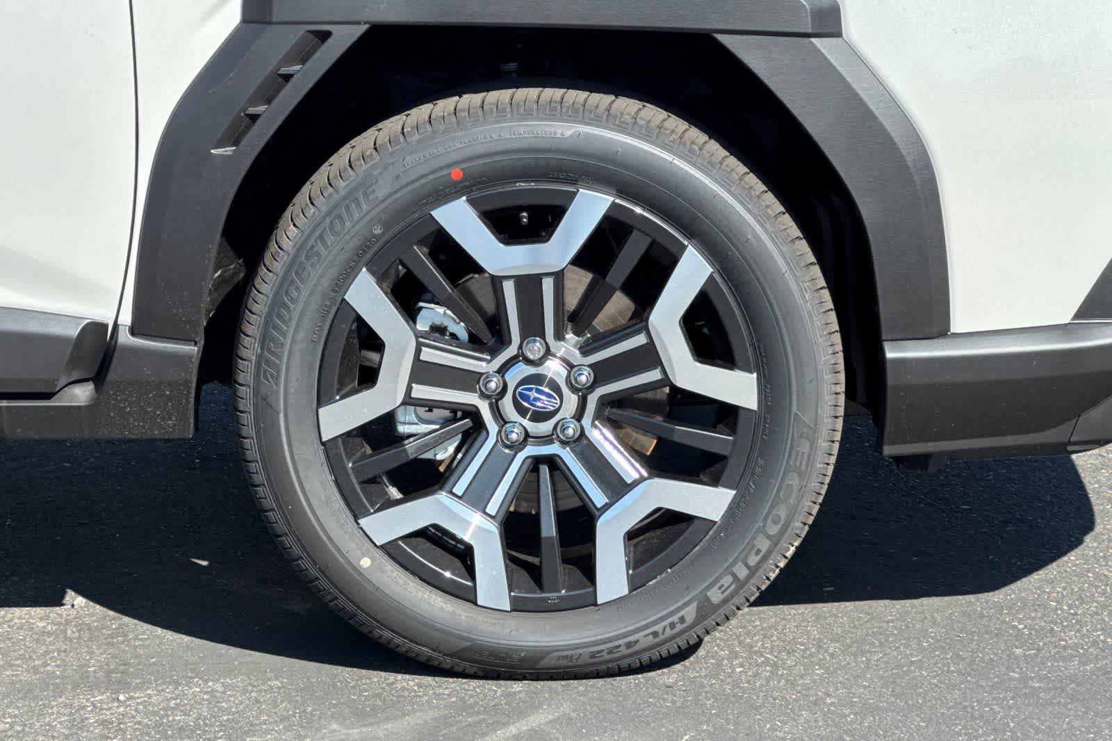 New 2026 Subaru Outback Touring XT AWD/4WD image 31