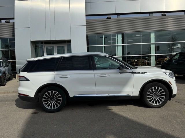 Used 2020 Lincoln Aviator Reserve w/ Equipment Group 201A image 39