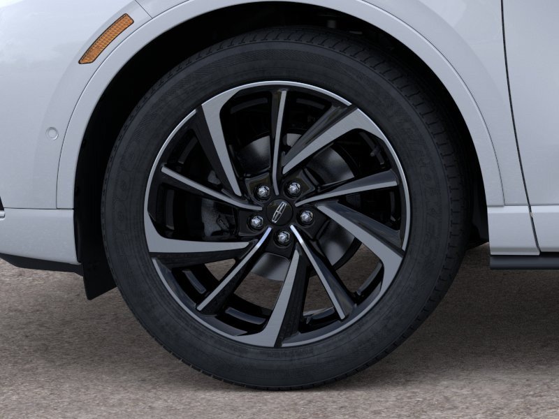 New 2025 Lincoln Corsair Grand Touring w/ Equipment Group 302A AWD/4WD image 19