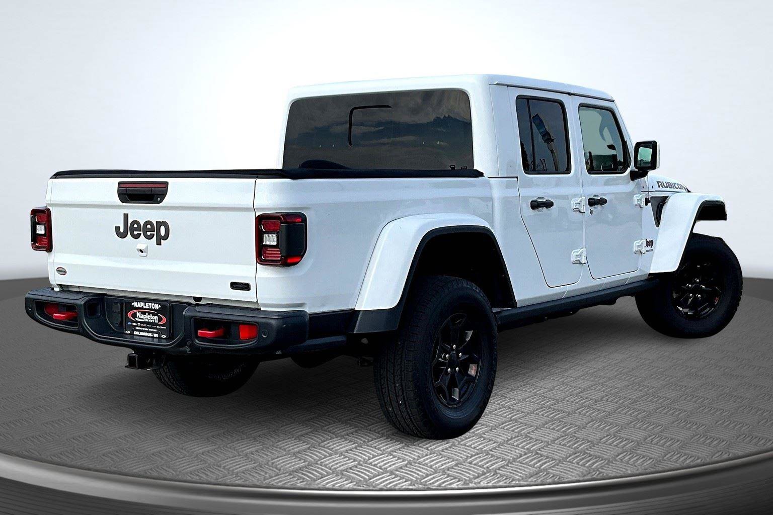 Used 2020 Jeep Gladiator Rubicon image 2