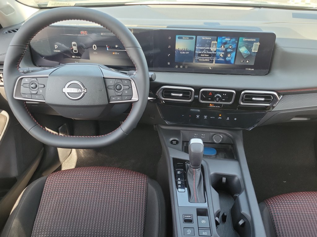 New 2027 Nissan Sentra SR w/ Floor Mat Package FWD image 4