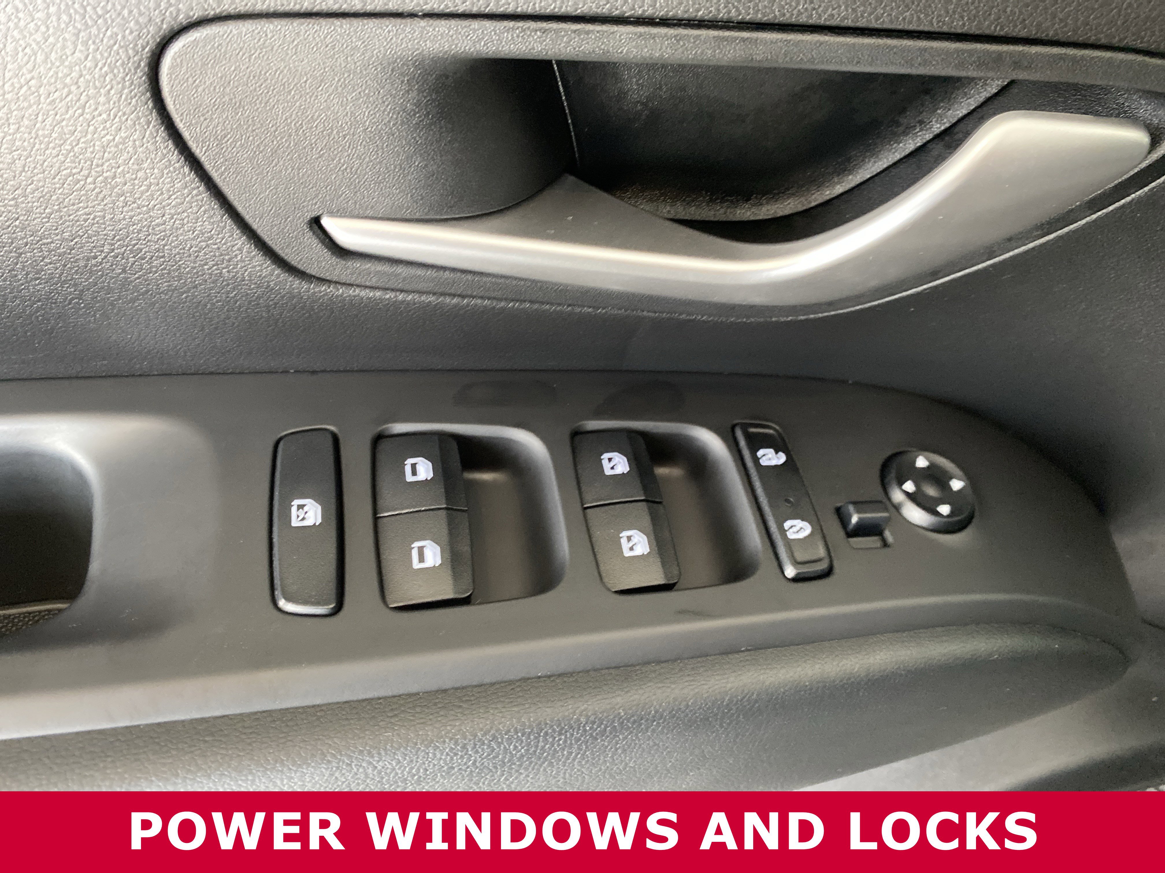 Used 2024 Hyundai Santa Cruz Night image 9