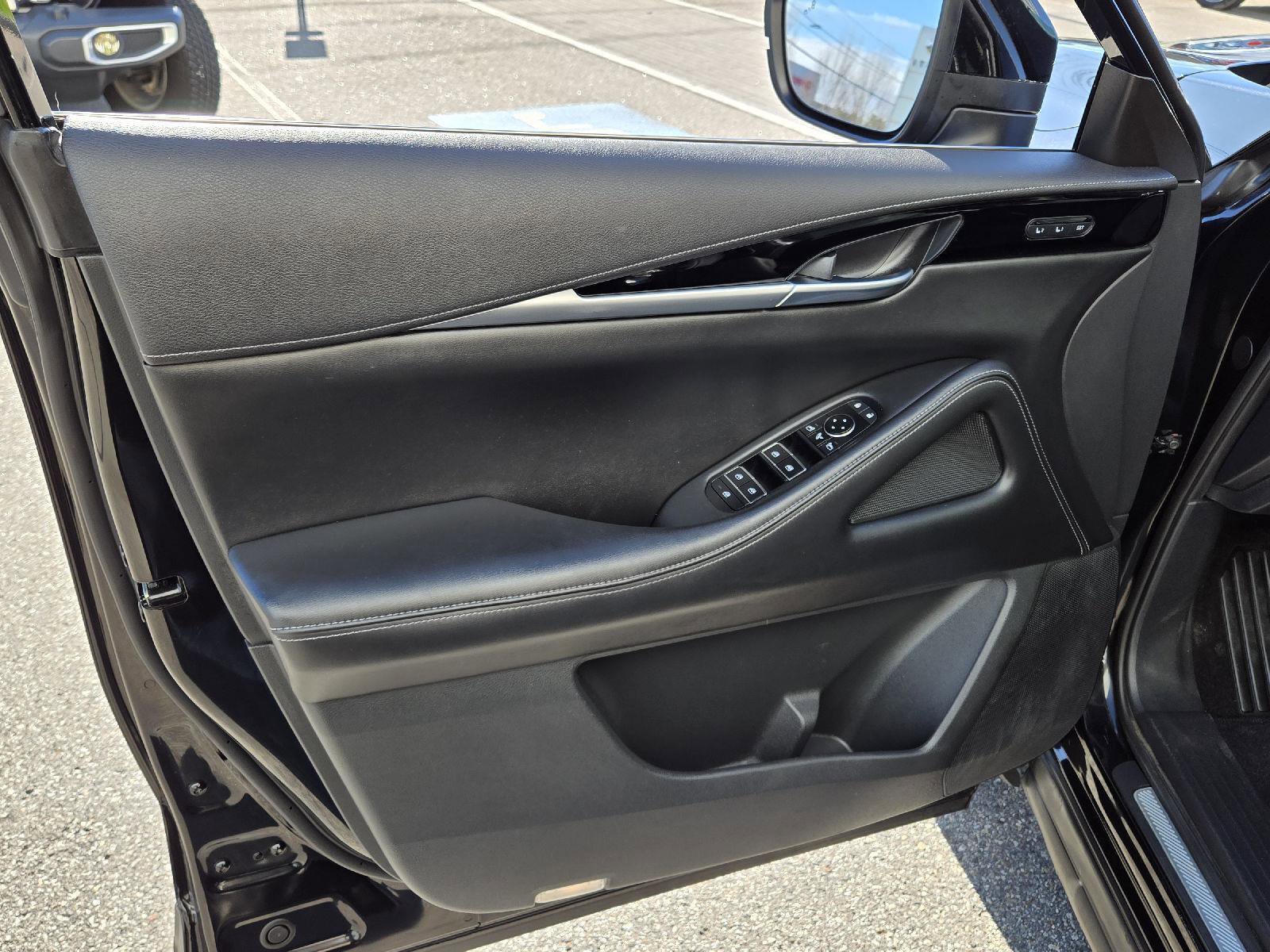 Certified 2023 INFINITI QX60 Pure image 10