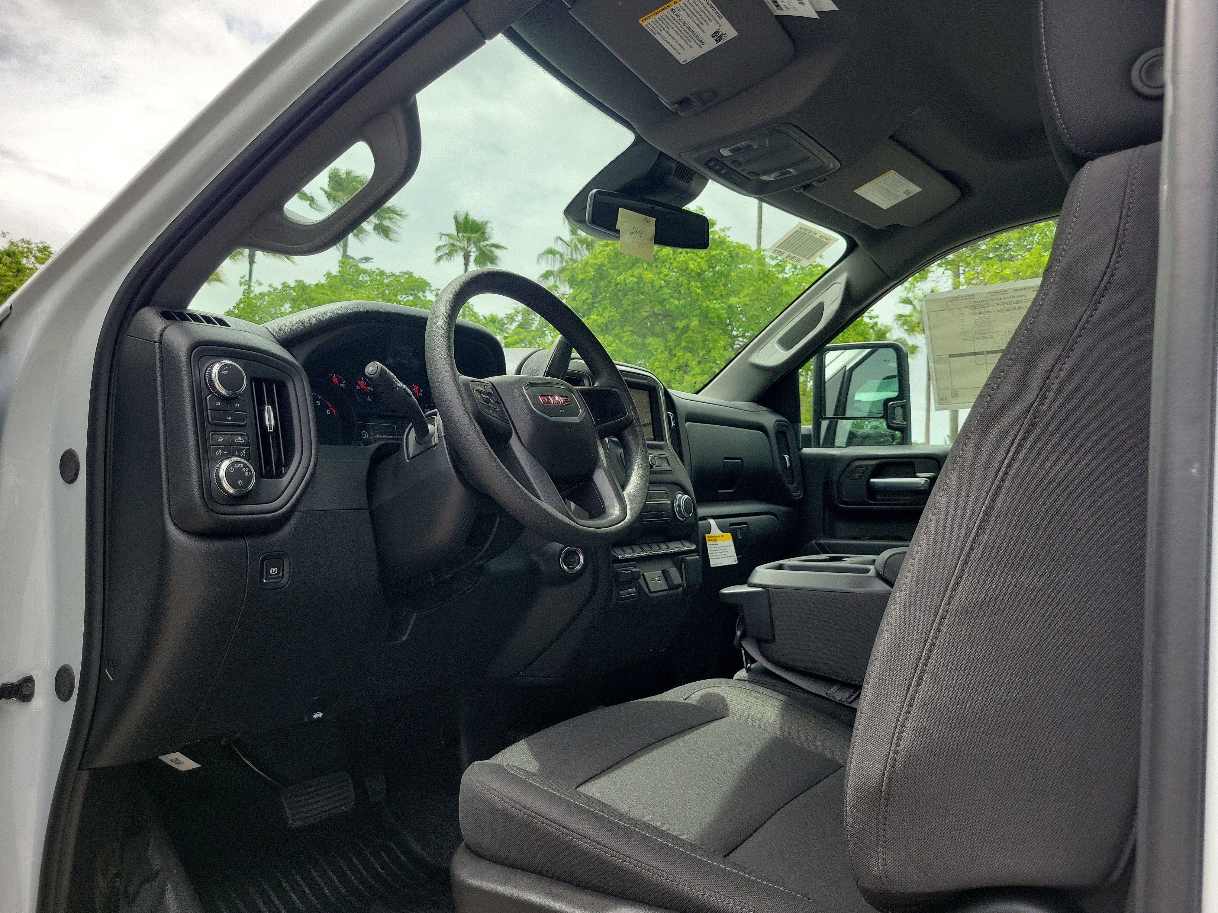 New 2026 GMC Sierra 2500 Pro w/ 1SA Pro Safety Plus Package AWD/4WD image 6