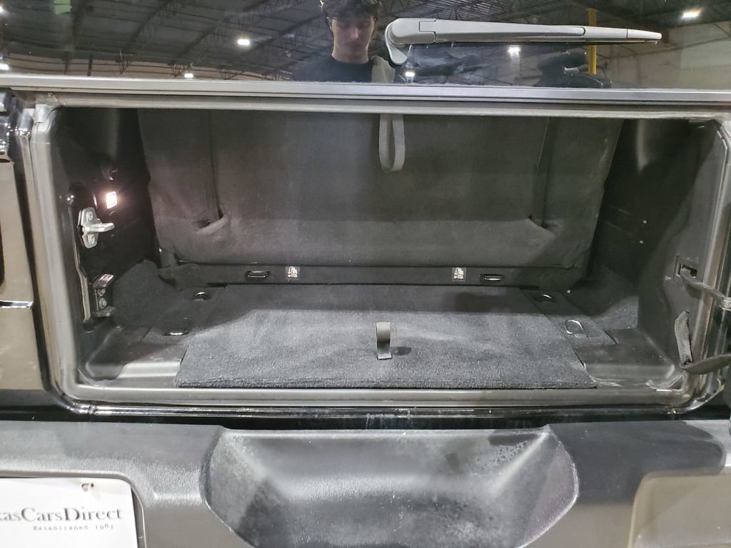 Used 2019 Jeep Wrangler Sport S image 31