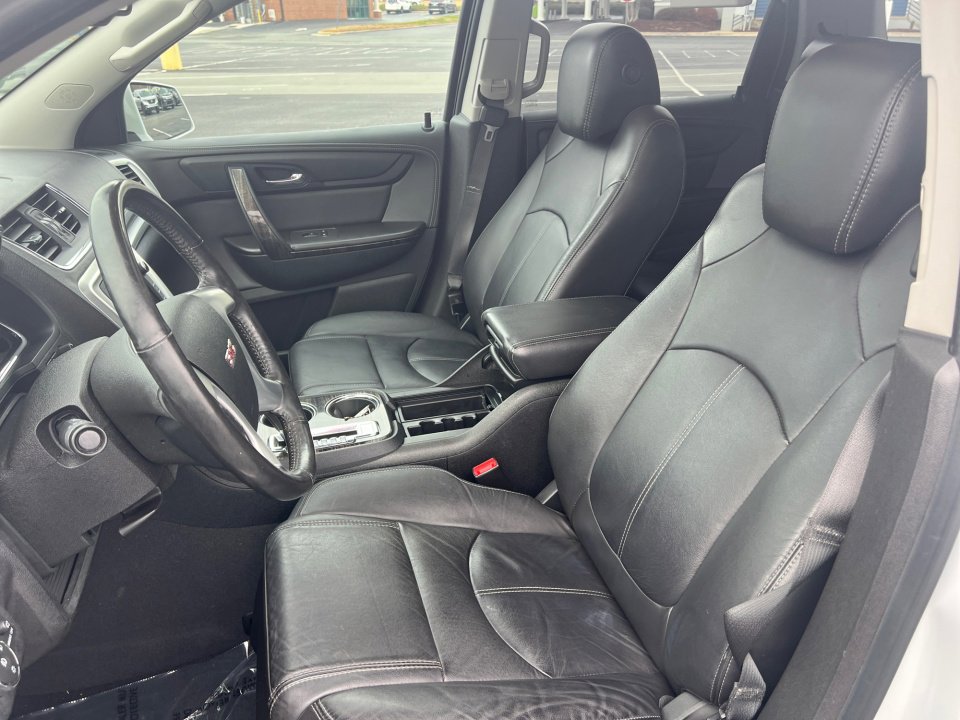 Used 2017 GMC Acadia Limited SLT image 34