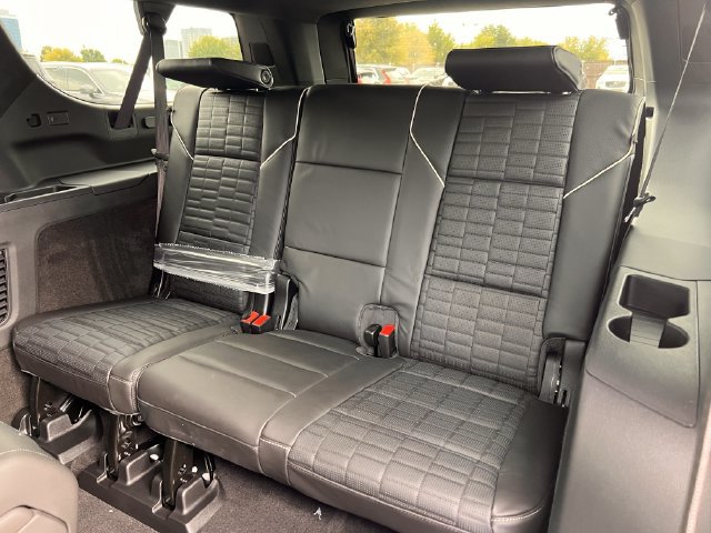 New 2027 Cadillac Escalade ESV V AWD/4WD image 28