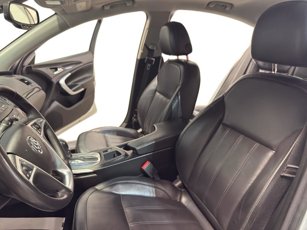 Used 2012 Buick Regal Premium image 14