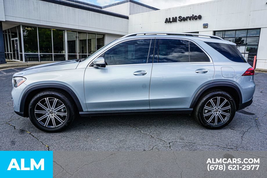 Used 2025 Mercedes-Benz GLE 450e 4MATIC image 6