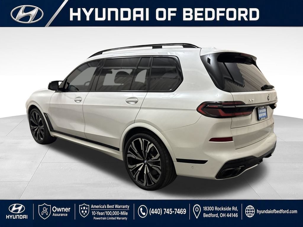 Used 2025 BMW X7 M60i AWD/4WD image 10