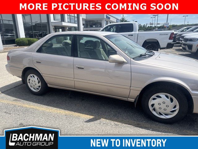 Used 2001 Toyota Camry CE