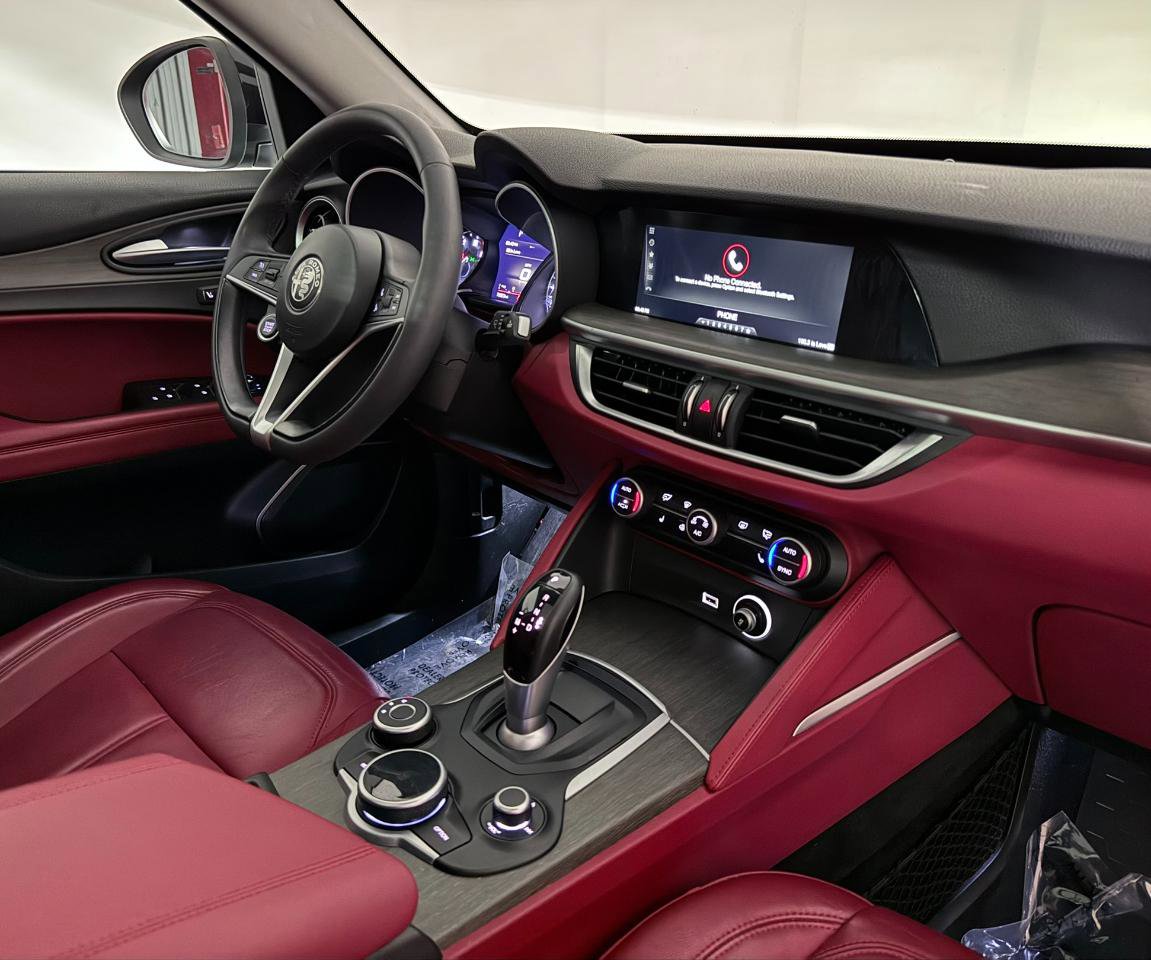 Used 2019 Alfa Romeo Stelvio Ti image 26