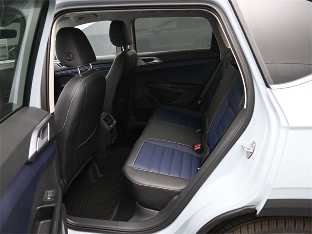 New 2026 Volkswagen Taos SEL image 11