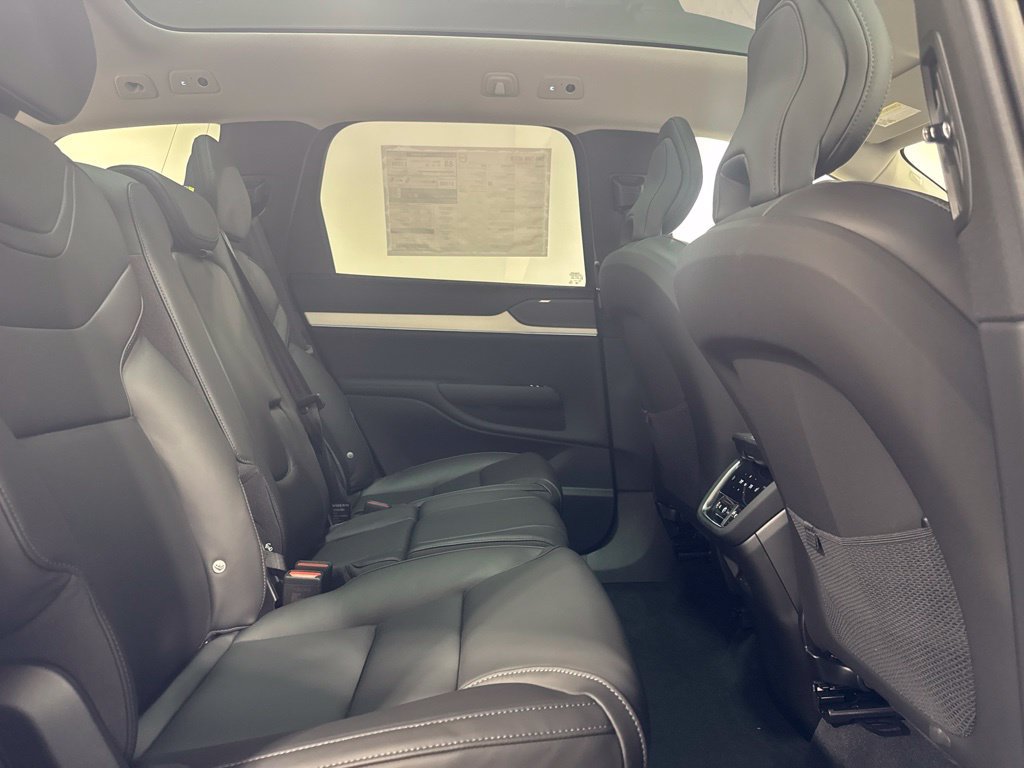 New 2026 Volvo EX90 Ultra AWD/4WD image 25