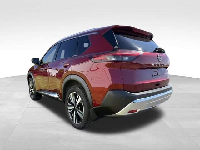 Used 2022 Nissan Rogue Platinum AWD/4WD image 2