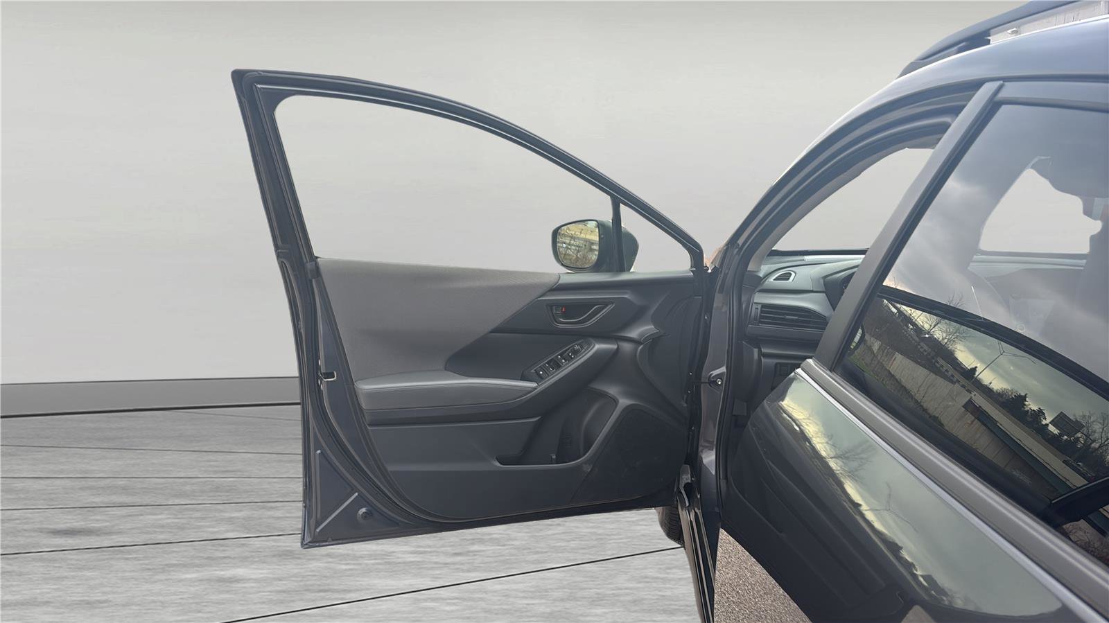 Used 2024 Subaru Crosstrek 2.0i Premium image 15