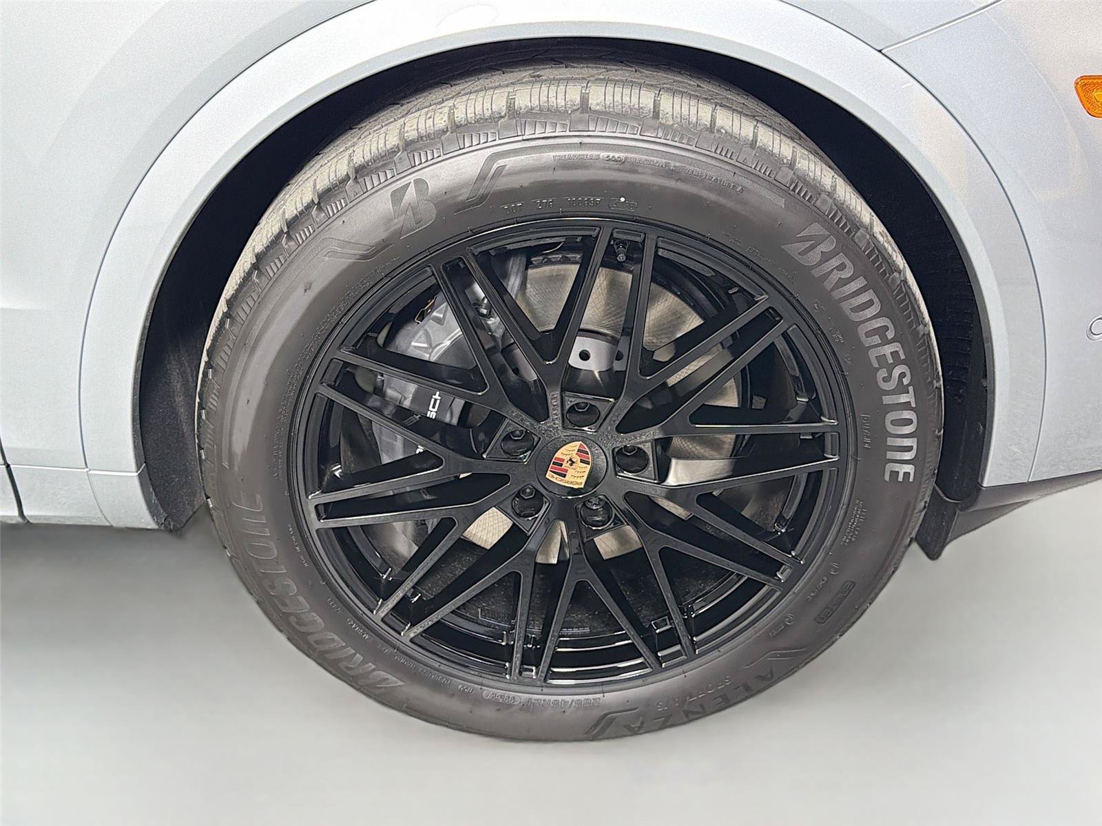 Certified 2026 Porsche Cayenne Coupe AWD/4WD image 14