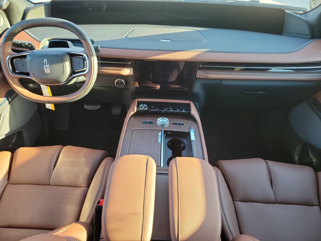 New 2027 Lincoln Navigator L Reserve AWD/4WD image 12