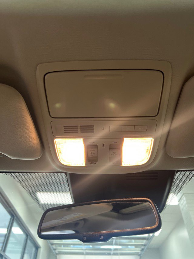 Used 2018 Honda CR-V Touring image 23