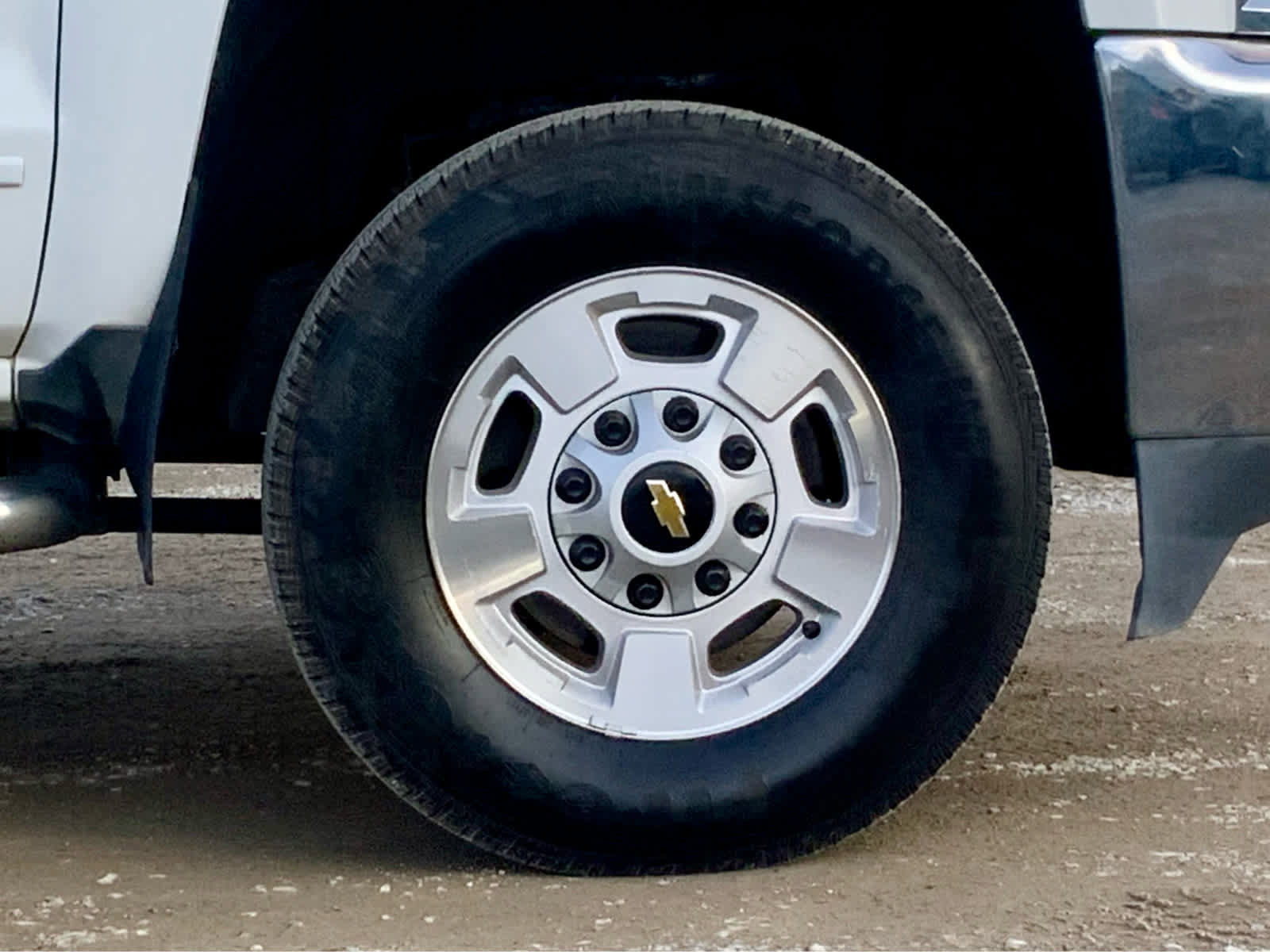 Used 2015 Chevrolet Silverado 2500 LT image 16