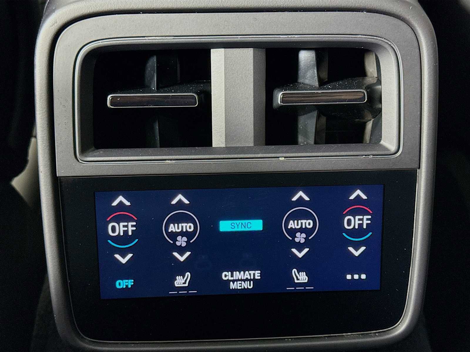 Used 2023 Porsche Taycan Turbo S image 28