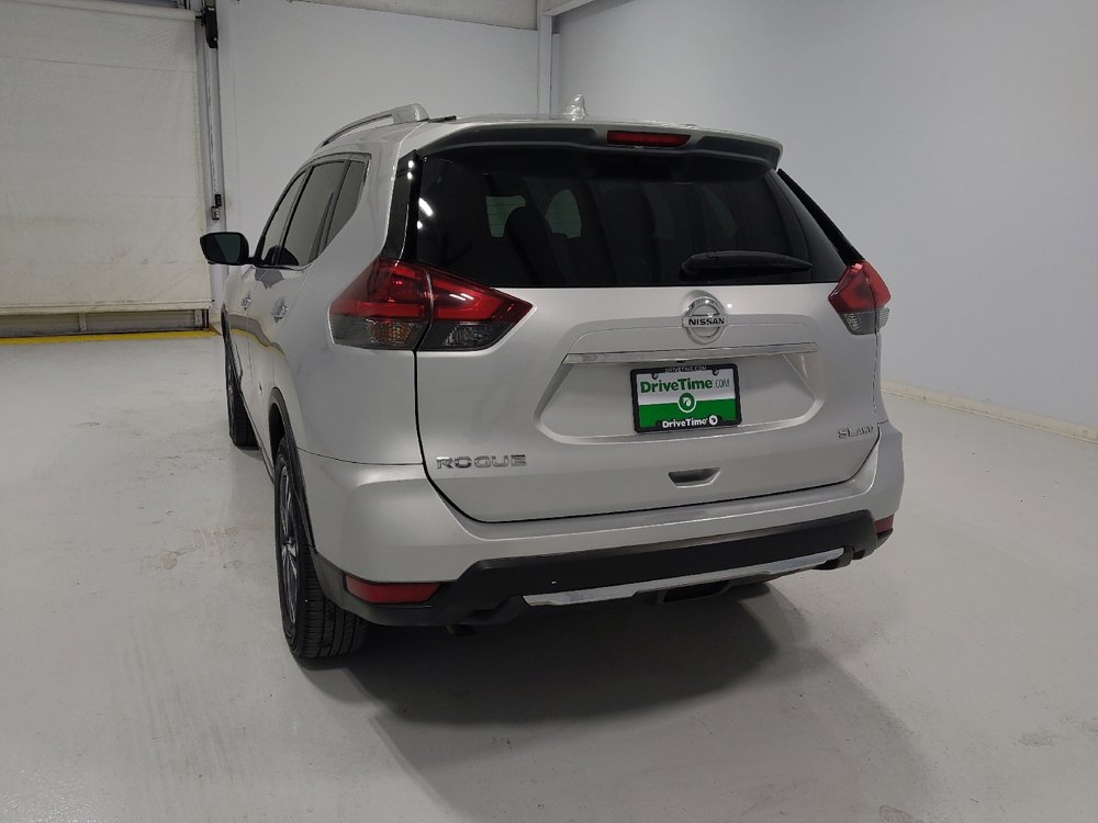 Used 2018 Nissan Rogue SL image 6