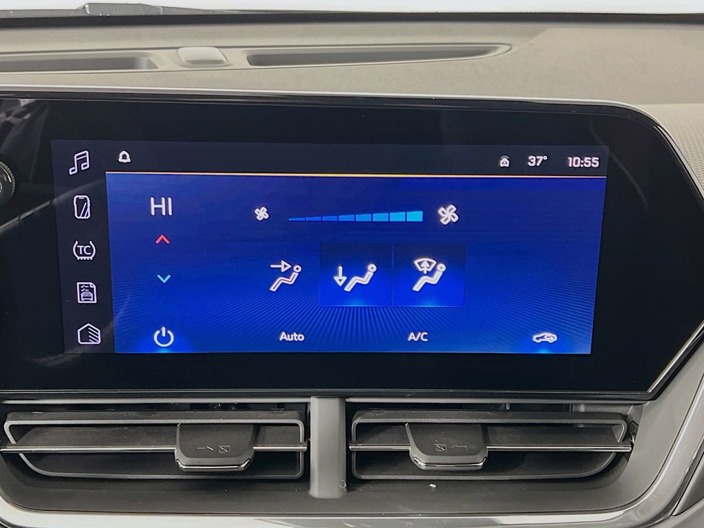 New 2026 Chevrolet Trax ACTIV w/ Driver Confidence Package image 15