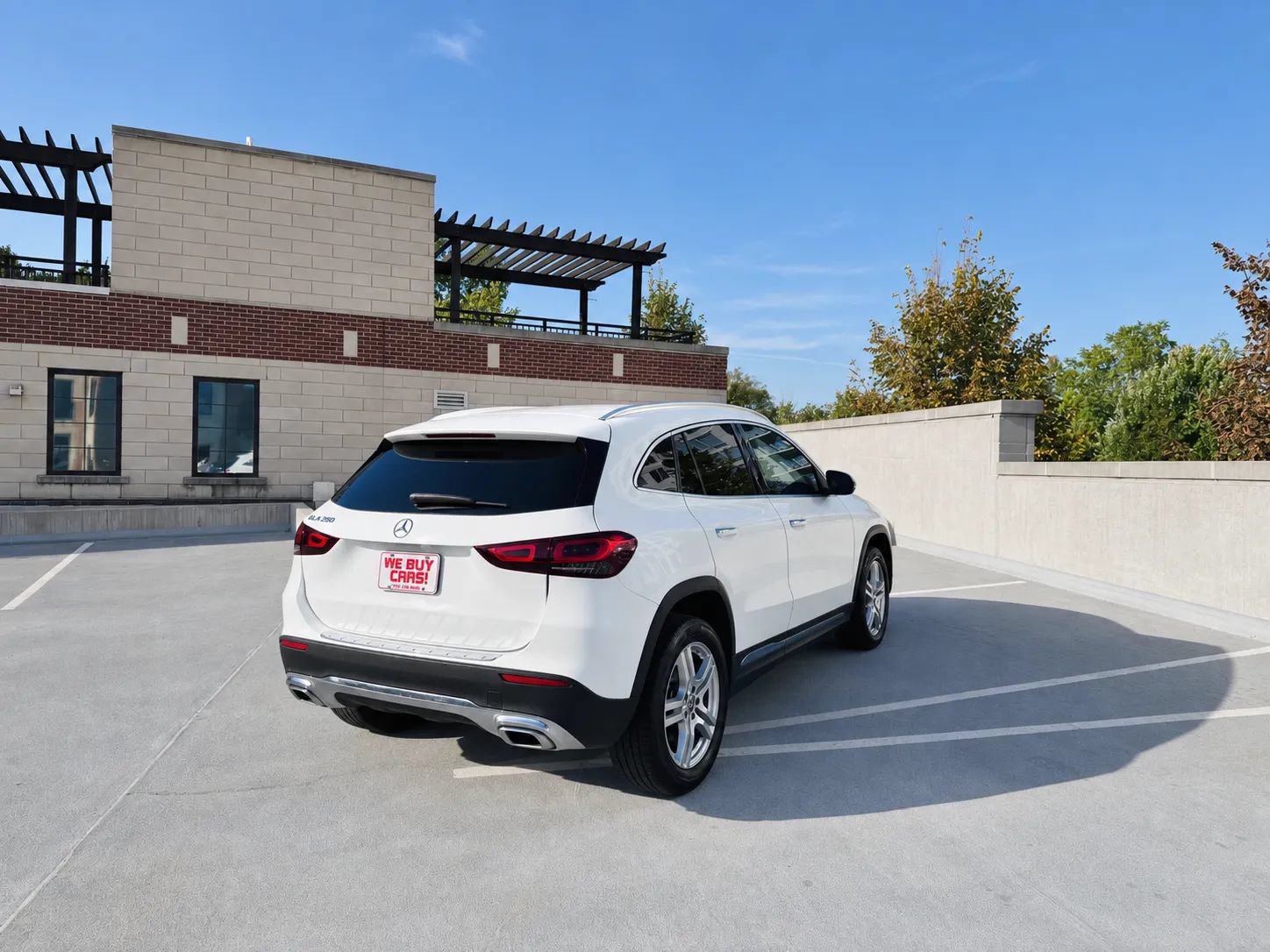 Used 2021 Mercedes-Benz GLA 250 image 2