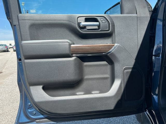 Used 2021 Chevrolet Silverado 1500 RST AWD/4WD image 13