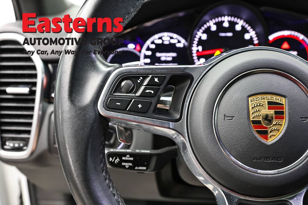 Used 2023 Porsche Cayenne Platinum Edition AWD/4WD image 15