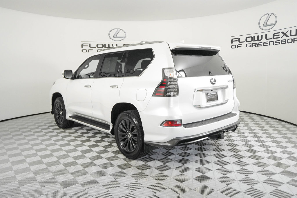 Certified 2023 Lexus GX 460 Luxury w/ Sport Design Package AWD/4WD image 5
