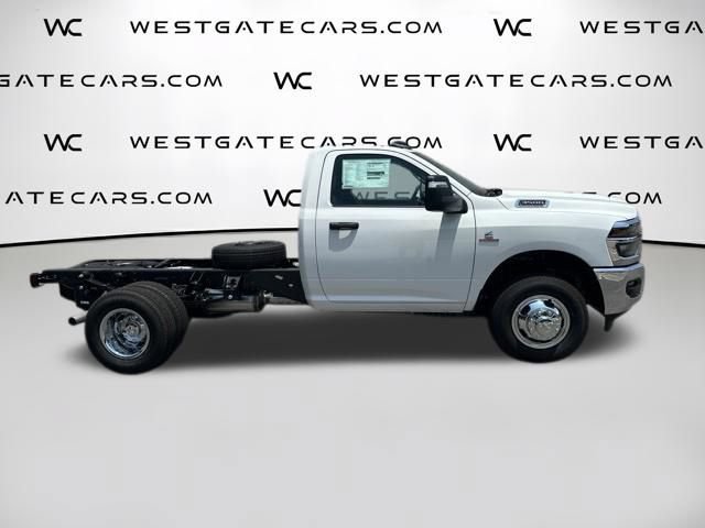 New 2026 RAM 3500 Tradesman w/ Chrome Appearance Group A AWD/4WD image 10