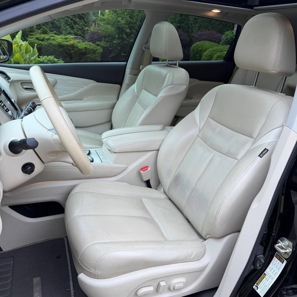 Used 2016 Nissan Murano Platinum w/ Platinum Technology Package FWD image 15