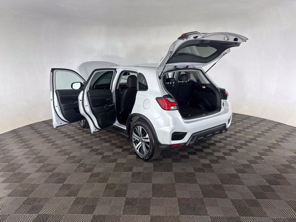 Used 2023 Mitsubishi Outlander Sport SE AWD/4WD image 18