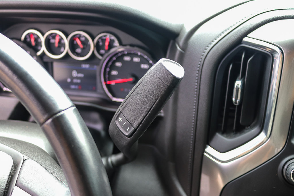 Used 2021 Chevrolet Silverado 1500 LT RWD image 22