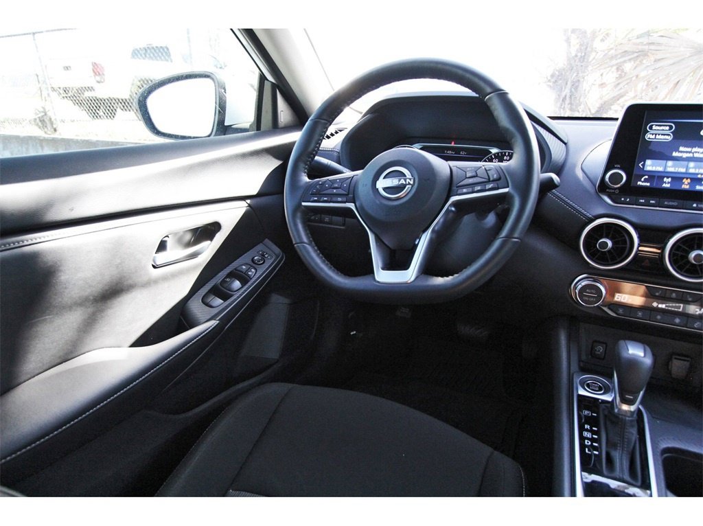 Used 2025 Nissan Sentra SV w/ All-Weather Package image 8